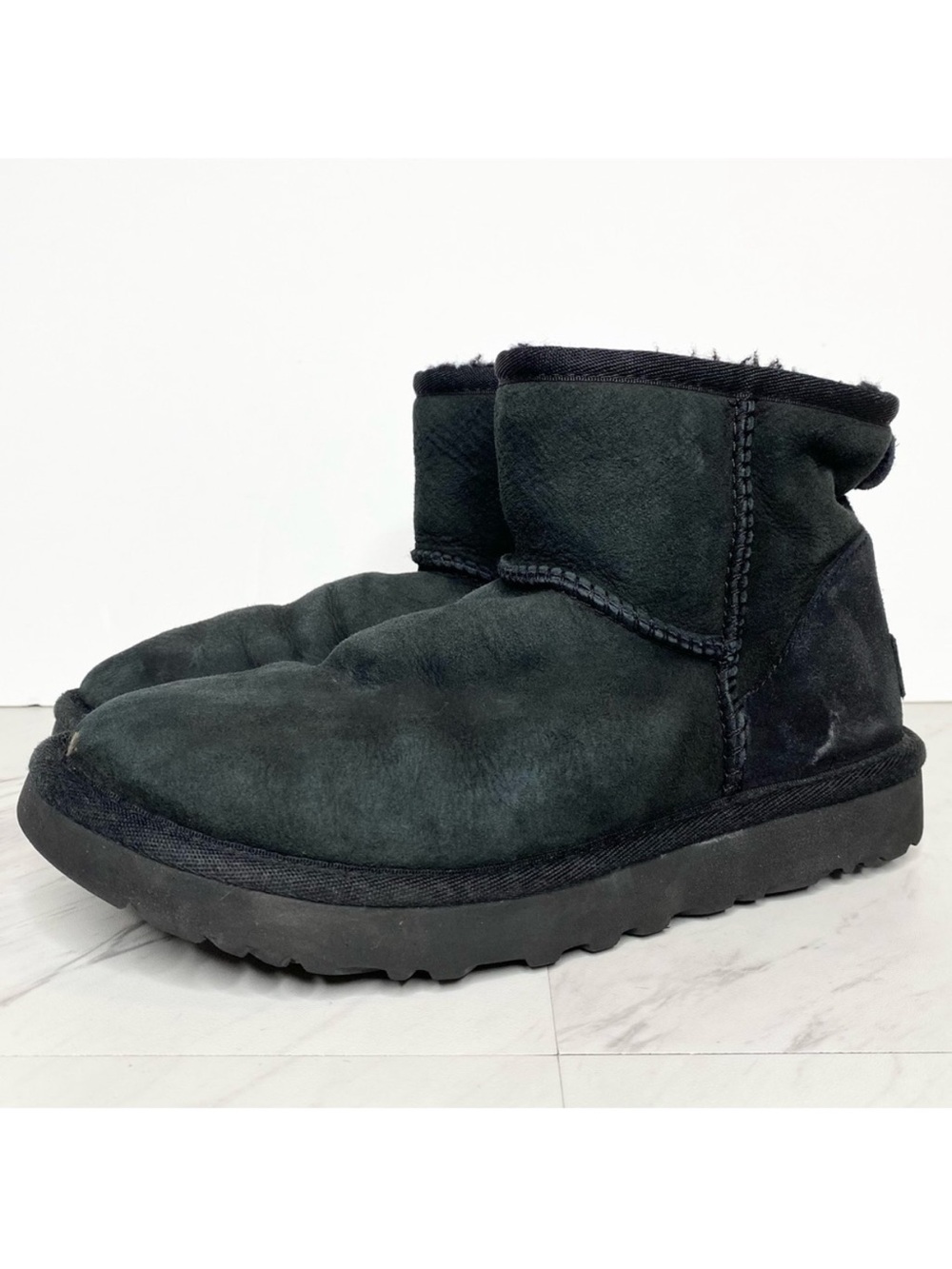 UGG Classic Mini Black Winter Boot 6